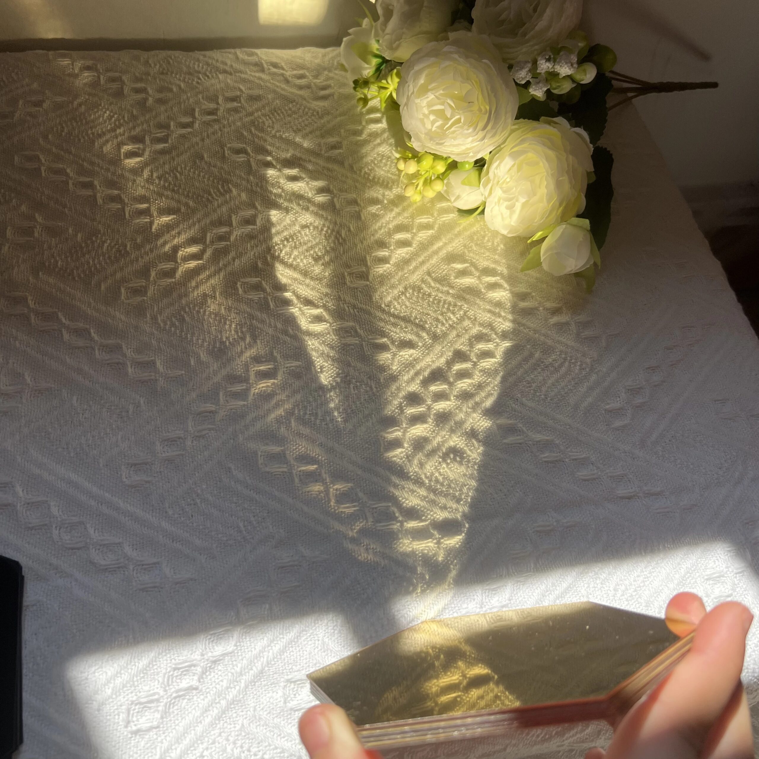 6/12pcs 3D Hexagon Mirror Wall Sticker Rose Gold DIY TV Background Living Room Stickers Wall Decor Bedroom Bathroom Home Decor 6/12pcs 3D Hexagon Mirror Wall Sticker Rose Gold DIY TV Background Living Room Stickers Wall Decor Bedroom Bathroom Home Decor